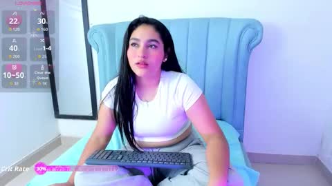 LYA DUBOIS  online show from February 8, 1:47 pm