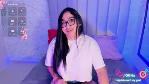 Snapshot of lya_dubois_ chatting on June 25, 10:03 pm LYA DUBOIS online show from June 25, 10:03 pm