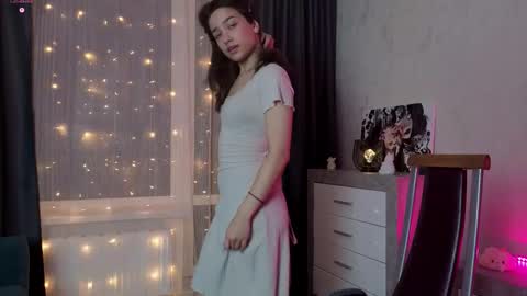 Snapshot of lyanna_tale chatting on November 22, 4:28 pm Lyanna online show from November 22, 4:28 pm