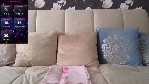 lybava online show from December 15, 7:46 am