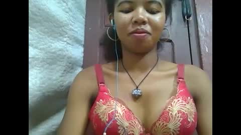 Lydiah online show from March 3, 5:50 pm