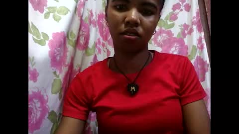 Lydiah online show from October 4, 6:39 pm