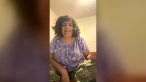Snapshot of lydiasheer chatting on June 21, 3:53 am lydiasheer online show from June 21, 3:53 am