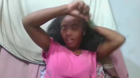 lydie856696 online show from May 11, 7:36 am