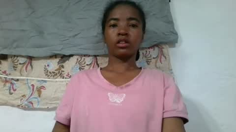 lydie856696 online show from July 15, 2:28 am
