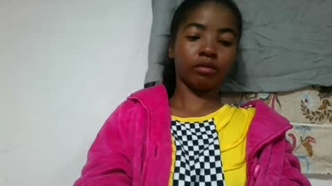 lydie856696 online show from July 17, 3:02 am