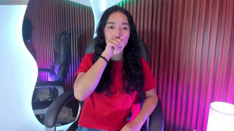 Lyhana Lee online show from October 7, 12:24 pm