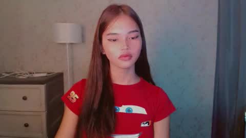 LYKA LOOPS online show from May 20, 7:47 am