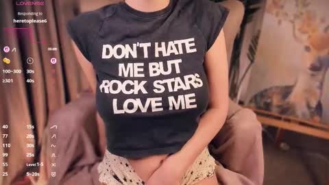 simply Eliza  online show from March 9, 8:07 am