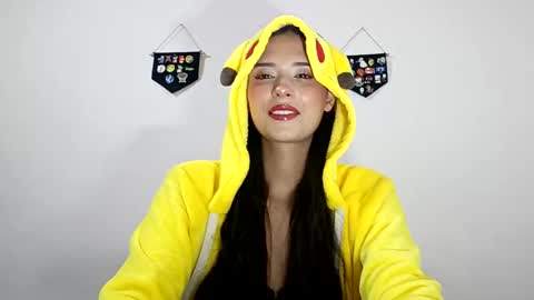 lyla online show from May 3, 3:12 am