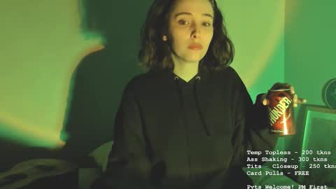 LylacDoll online show from February 11, 3:00 am