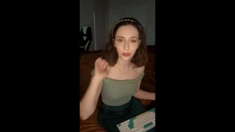 LylacDoll online show from May 2, 10:15 pm