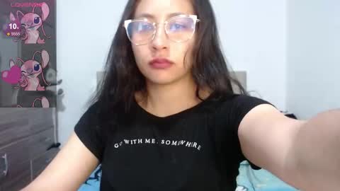 lylah_blue1 online show from September 17, 12:40 pm
