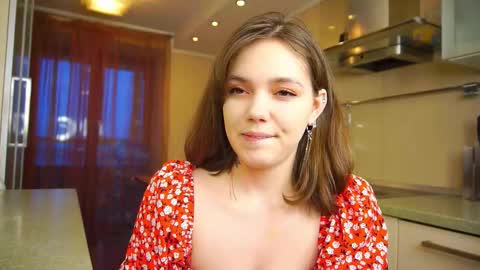 hi im Lyle online show from February 14, 3:22 am