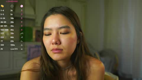 hi im Lyle online show from March 28, 3:39 am