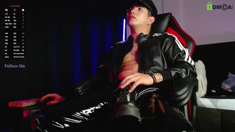 Lyle Bennett Freelance Model online show from October 8, 4:04 pm