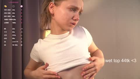 Lyly bambi online show from December 30, 4:20 am