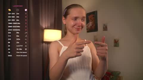 Lyly bambi online show from January 19, 10:39 pm