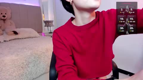 Lyn online show from December 19, 3:18 am