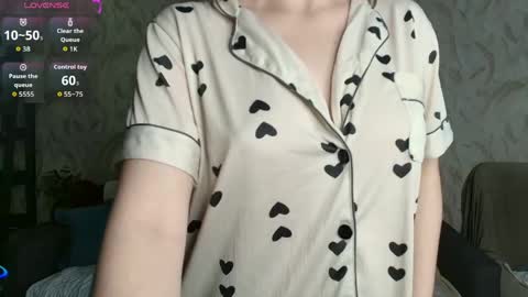 Snapshot of lynafrost chatting on May 11, 3:07 pm LynaFrost online show from May 11, 3:07 pm