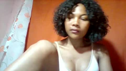 lyndah19 online show from November 27, 11:29 pm