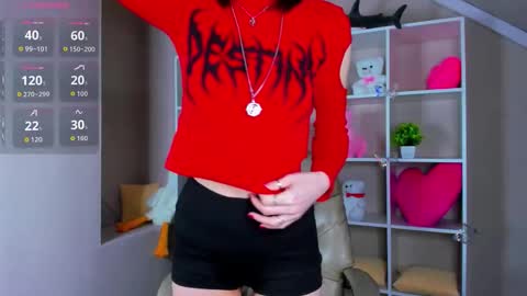 Lynn online show from December 14, 12:27 am