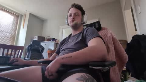 J online show from February 17, 5:41 pm