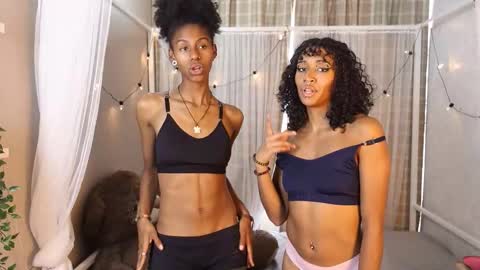 Lynx and Sun  online show from November 10, 8:30 pm