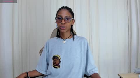 Snapshot of lynx_sun__ chatting on February 26, 6:29 pm Lynx and Sun online show from February 26, 6:29 pm