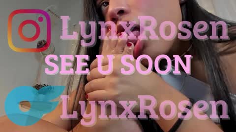 Snapshot of lynxrosen chatting on December 12, 6:14 am Lynx Rosen online show from December 12, 6:14 am