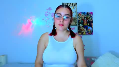 Lyra Carter online show from May 8, 5:35 am
