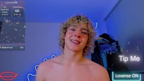 Lyric online show from November 11, 10:43 pm