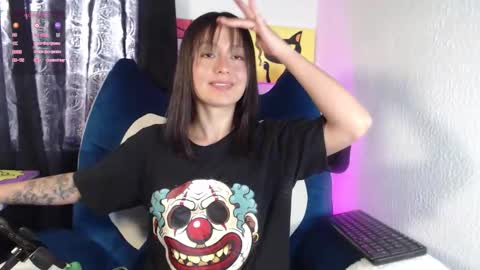 lyshana online show from April 10, 3:28 pm