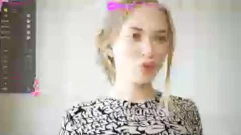 Snapshot of lysii_astra chatting on June 24, 12:59 pm Liza online show from June 24, 12:59 pm