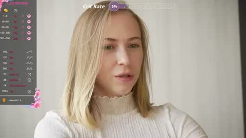 Snapshot of lysii_astra chatting on July 10, 2:52 pm Liza online show from July 10, 2:52 pm