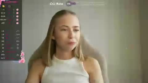 Snapshot of lysii_astra chatting on July 25, 2:36 pm Liza online show from July 25, 2:36 pm