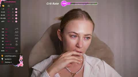 Snapshot of lysii_astra chatting on July 28, 6:20 pm Liza online show from July 28, 6:20 pm