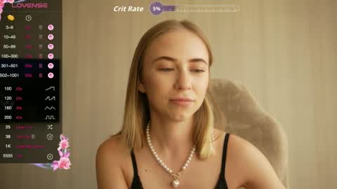 Snapshot of lysii_astra chatting on August 1, 8:57 am Liza online show from August 1, 8:57 am