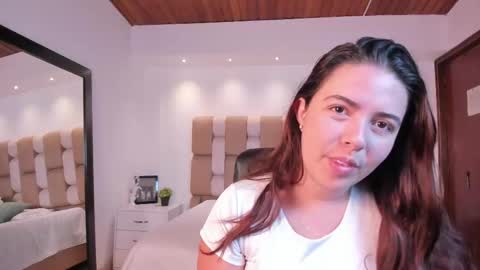 Lyssa  Everyday From 0700 to 1630 Col Time online show from October 8, 12:25 pm