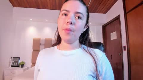 Lyssa  Everyday From 0700 to 1630 Col Time online show from October 11, 2:04 pm