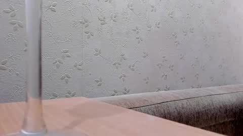 lyssan_xo online show from March 11, 4:24 pm