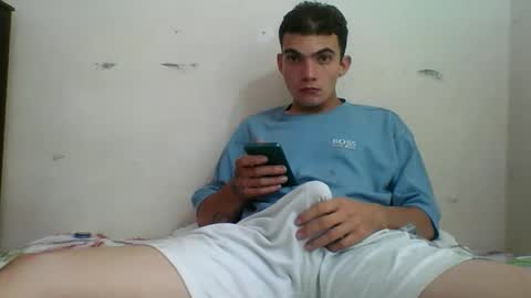 Snapshot of m0ntana777 chatting on September 30, 10:53 am m0ntana777 online show from September 30, 10:53 am