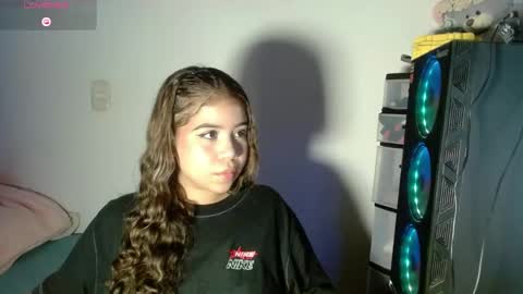 mila online show from May 7, 4:07 am