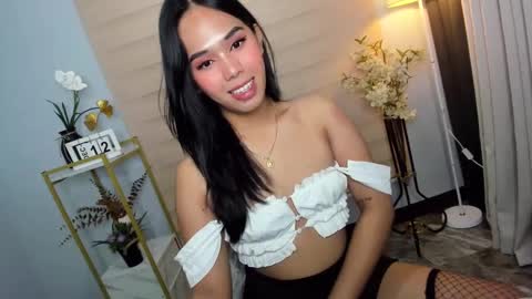 Janelovesu online show from December 12, 12:59 am