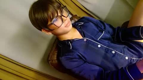 maddison online show from March 25, 12:22 pm