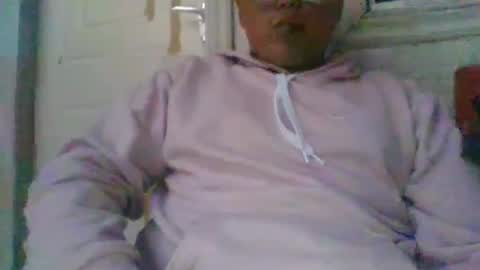 Snapshot of m4nchad0s chatting on April 27, 10:08 pm M4nchad0s online show from April 27, 10:08 pm