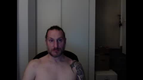 Snapshot of m4rduk81 chatting on January 31, 10:42 pm m4rduk online show from January 31, 10:42 pm