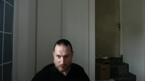 Snapshot of m4rduk81 chatting on February 7, 2:15 pm m4rduk online show from February 7, 2:15 pm