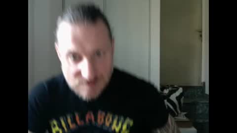 Snapshot of m4rduk81 chatting on March 8, 12:30 pm m4rduk online show from March 8, 12:30 pm