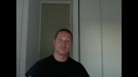 Snapshot of m4rduk81 chatting on October 5, 5:39 am m4rduk online show from October 5, 5:39 am